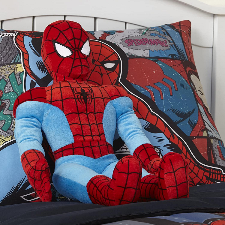 Jay Franco Ultimate Spiderman Pillowtime Pal