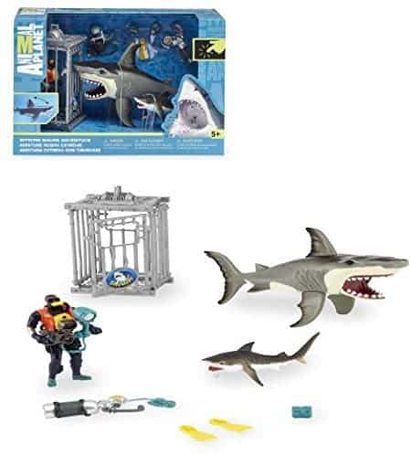 Animal Planet Extreme Shark Adventure Playset