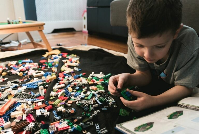 Complete Tinker Toys Guide for Classic Play Avid Toy Insider