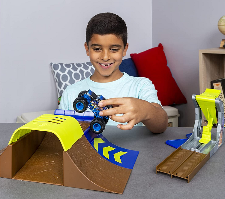 Monster Jam, Official Champ Ramp Freestyle Playset